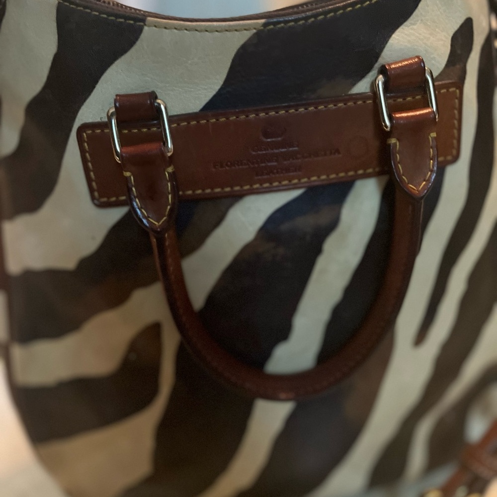 Dooney & Bourke Zebra Stripe Crossbody Bag - Picture 3 of 7